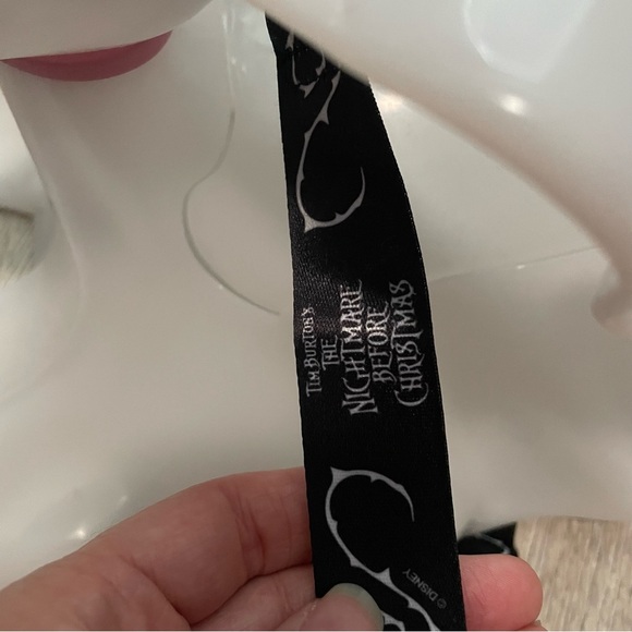 Disney Zero Nightmare Before Christmas Popcorn Bucket - Picture 4 of 8